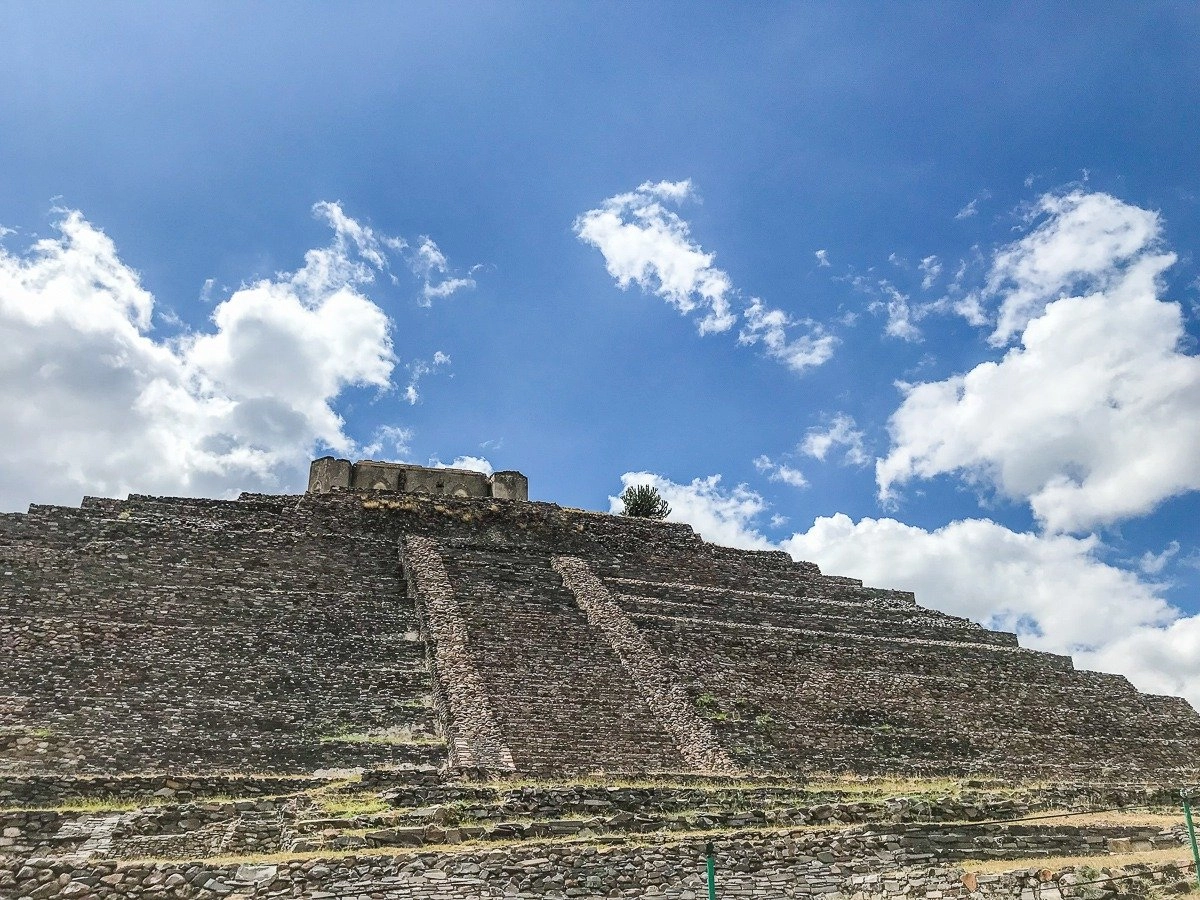 el cerrito, an ancient pyramid in Queretaro