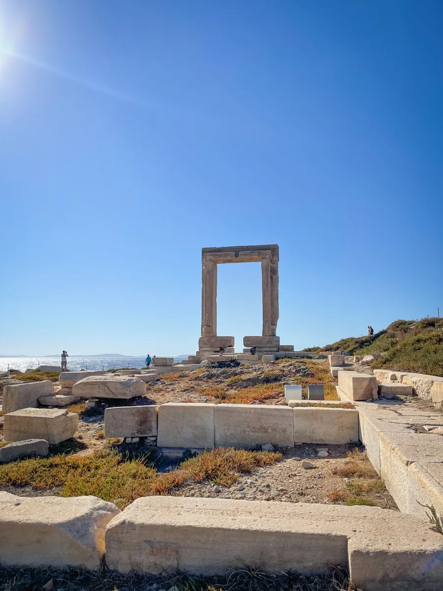 temple of apollo in naxos greece